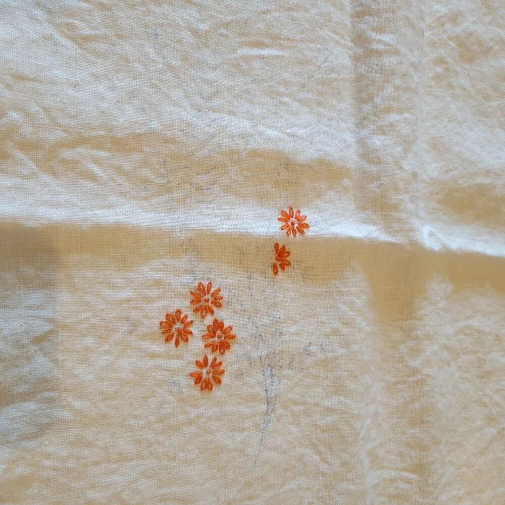 Vintage Cream Linen Tablecloth Unfinished Embroidery Project Scalloped Edges